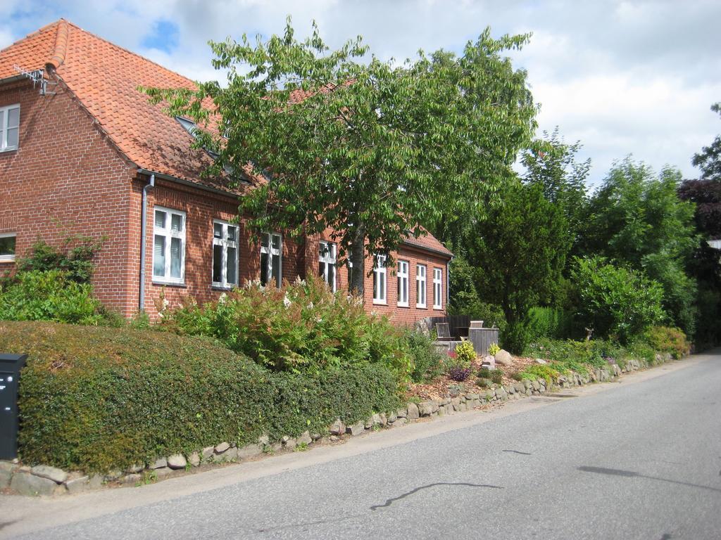 Farmer Apartment Ravning Bredsten  Ruang foto